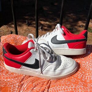 Nike White, Red & Black Low-Top Sneakers with Black Swoosh